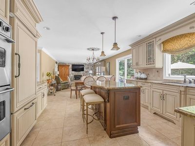 6 Northside Circle, Smithtown, NY, 11787