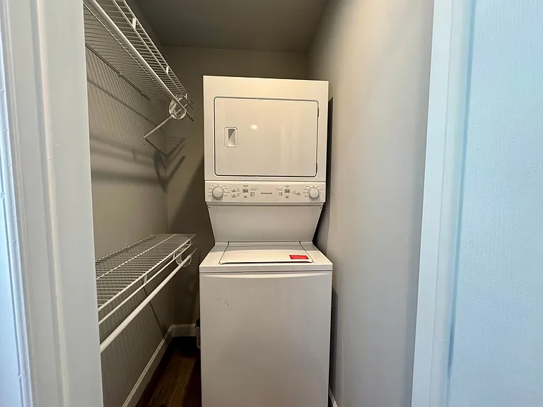 513 Pleasant St — Photo 7