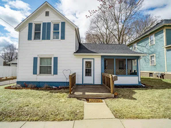 2220 3rd Street, Eau Claire, WI 54703