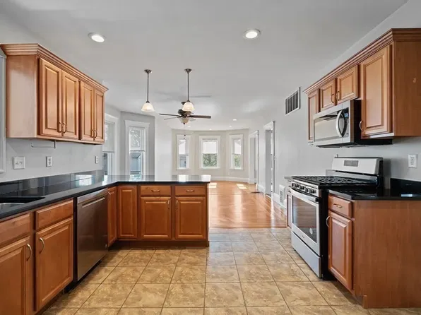 64 Creeley Rd #2, Belmont, MA 02478