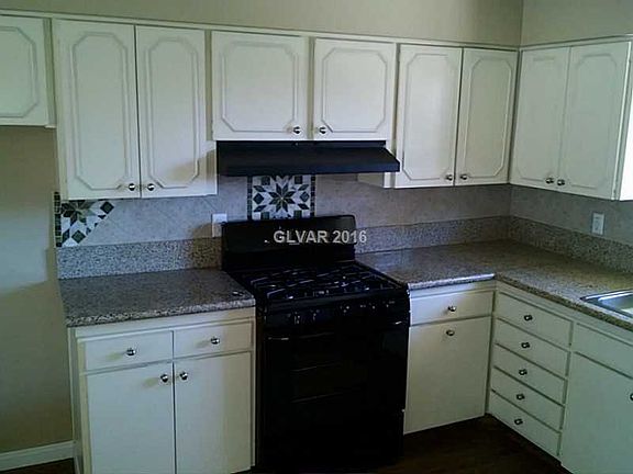 4th image of 1817 Denby Ave
