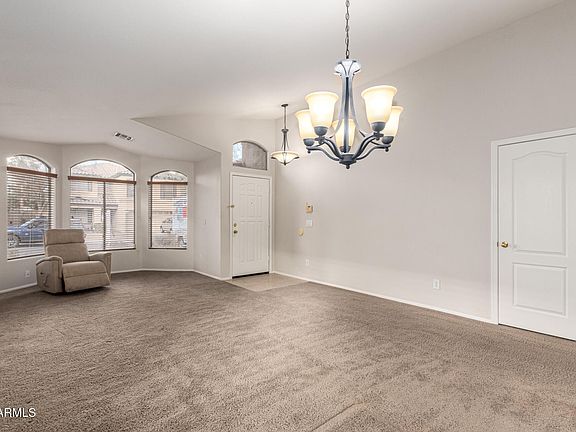5th image of 757 E LOVEGRASS Drive