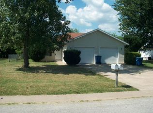 217 Eagle Cir, Clever, MO 65631