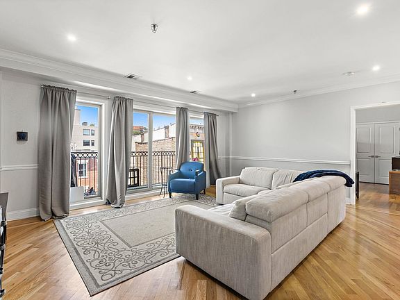 4th image of 407 Monroe St APT 5A