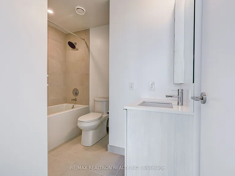 7890 Jane St #1508 — Photo 13