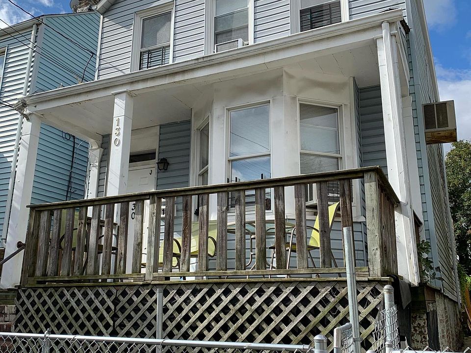 1st image of 130 Osgood Ave