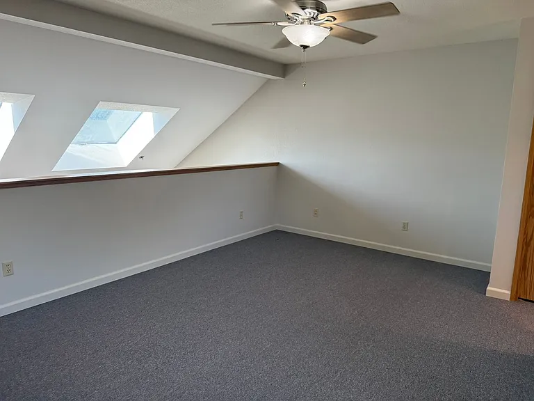 301 N 15th St #214 — Photo 5
