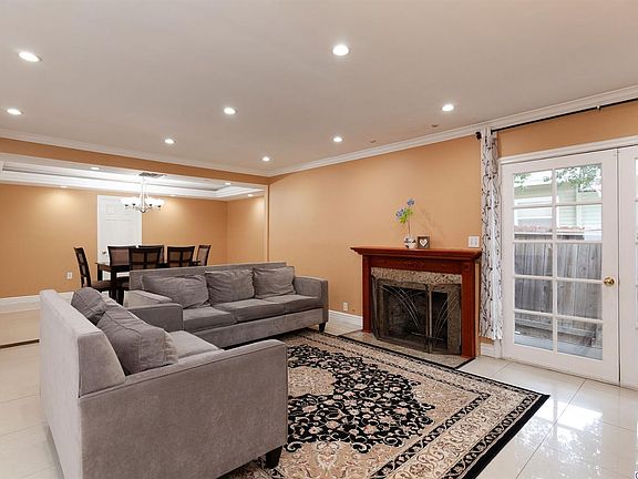 3rd image of 10609 Nassau Ave