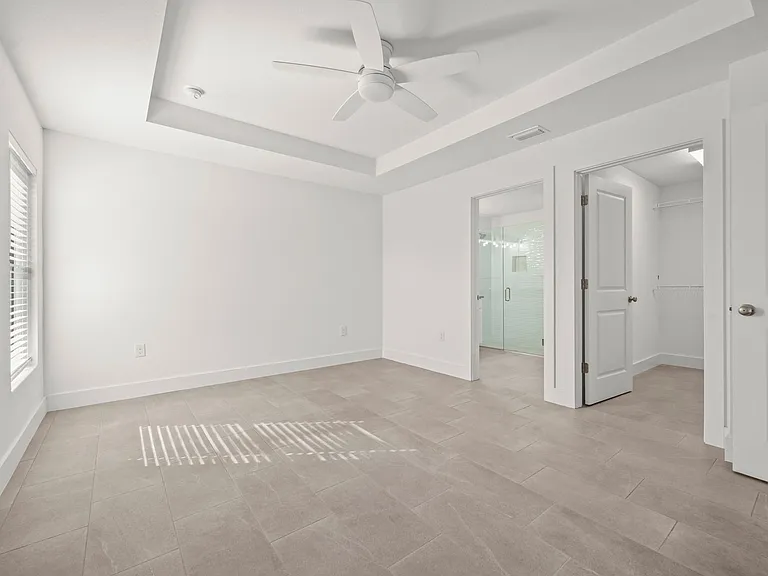 1392 San Cristobal Ave — Photo 12