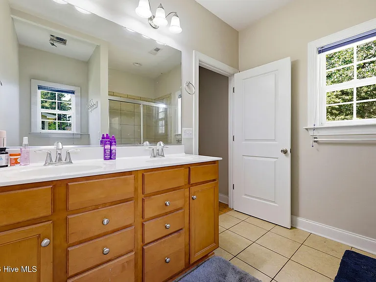 105 Moultrie Ln — Photo 22