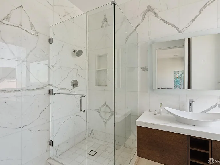 690 Market St #1704 — Photo 24