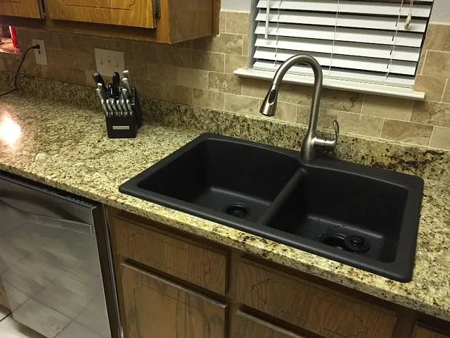 8708 Clearbrook Trl #B — Photo 6