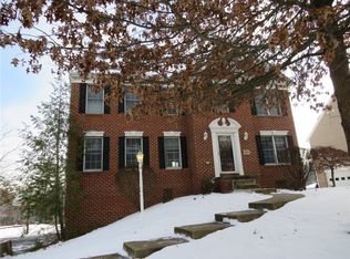 5015 Stags Leap Ln, Coraopolis, PA