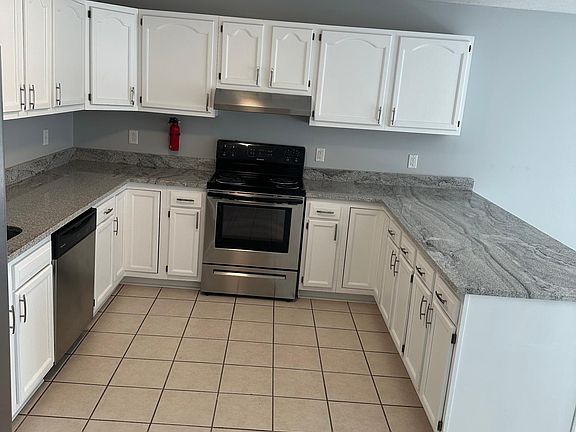 2nd image of 119 Rystan Pl