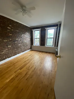 Rented by Crosstown Apartments NYC | media 10