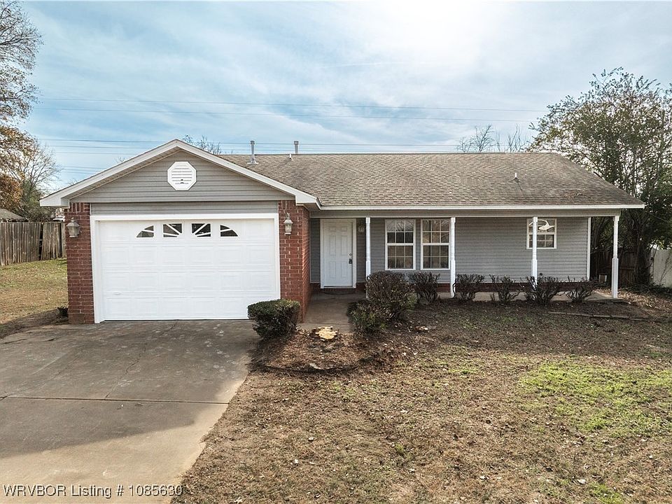 1st image of 603 Sandstone Dr