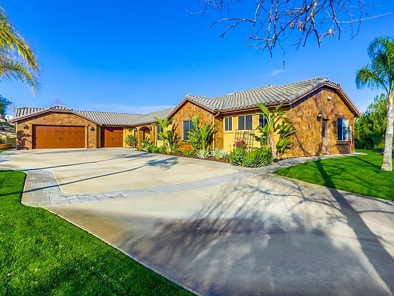2nd image of 17198 Highland Meadow Ct