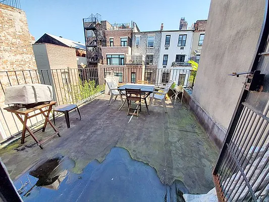 Rented by 4 Corners Realty, LLC | media 8