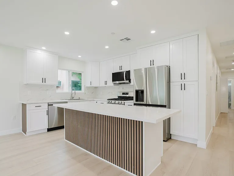5740 N Beck Ave — Photo 9