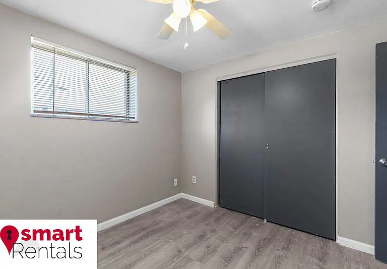 467 S Holmes Ave #B — Photo 7