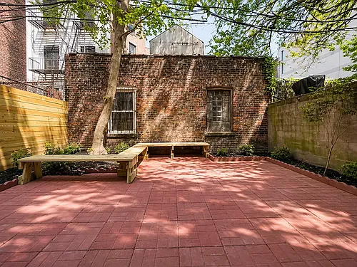 115 Carlton Ave #1R Photo 1