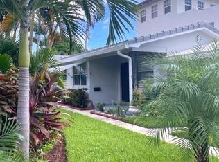 325 Nottingham Blvd APT 1, West Palm Beach, FL 33405