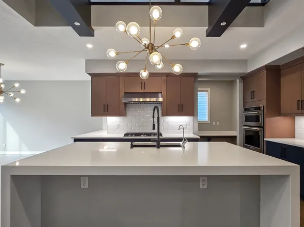 87 Legacy Glen Ter SE, Calgary, AB T2X 3Z1