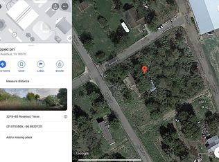 719 W Ave E, Rosebud, TX 76570