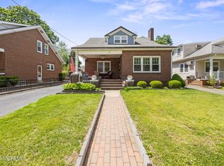 10 Fulton St, Freehold, NJ 07728