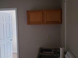 402 W Broadway St APT 4, Danville, KY 40422