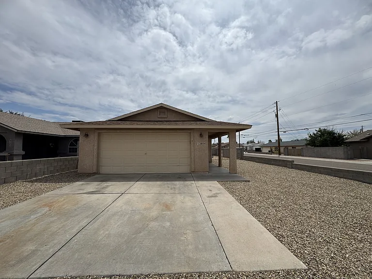 2804 Simms Ave — Photo 1
