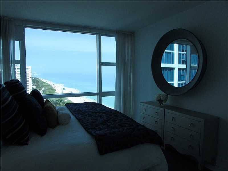 1st image of 6801 Collins Ave #1115