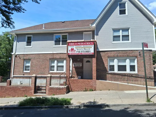 601 E 226th Street, Bronx, NY 10466