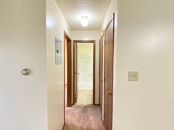4th image of 6409 Vista Dr #9303