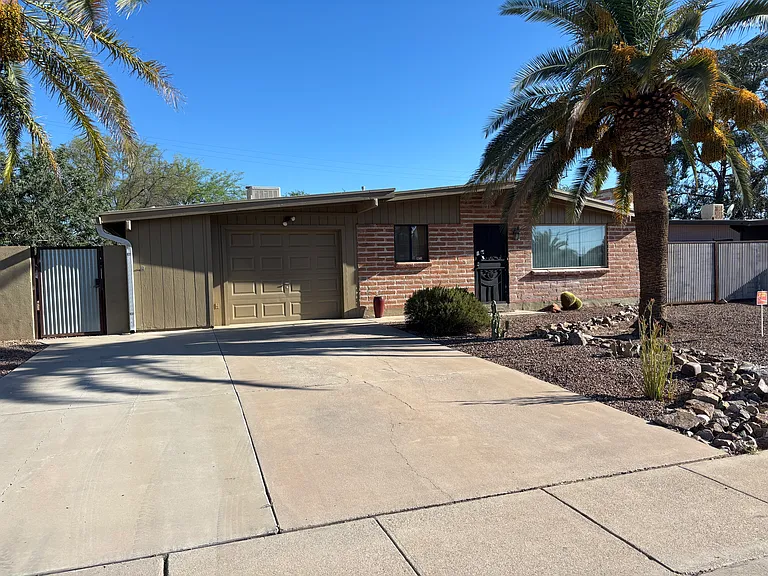 5512 E Alta Vista St — Photo 24