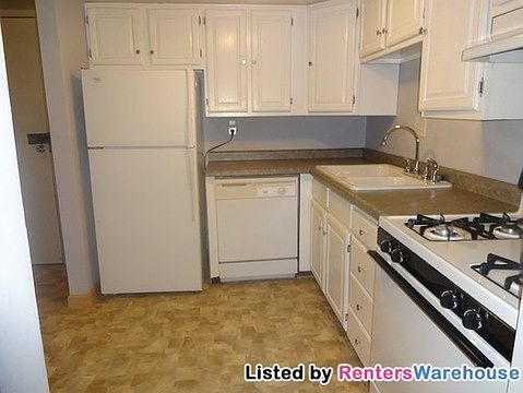 5th image of 7226 72nd Ln N APT 209