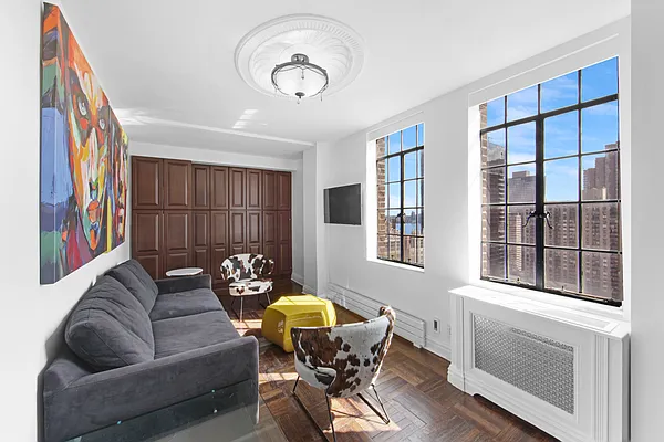 320 East 42nd Street #3012 in Murray Hill, Manhattan | StreetEasy