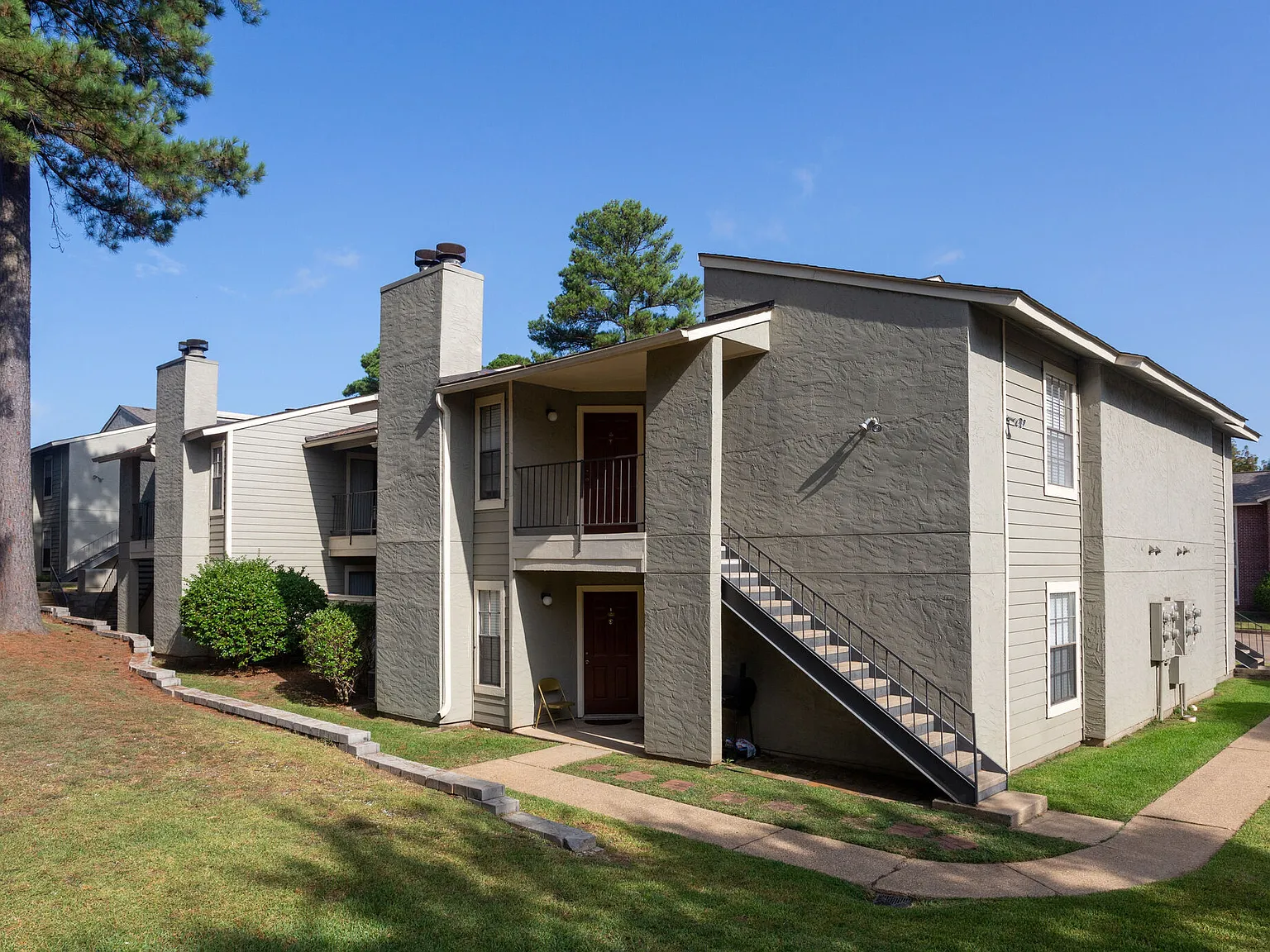 Southwood Village — Photo 4