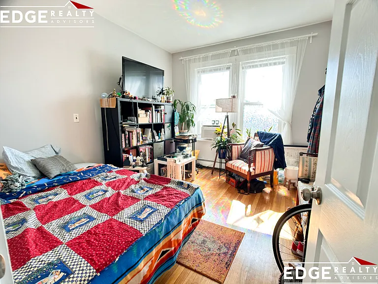 11 Houghton St #3 — Photo 8
