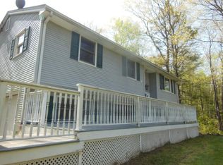 1167 General Knox Rd, Russell, MA 01071