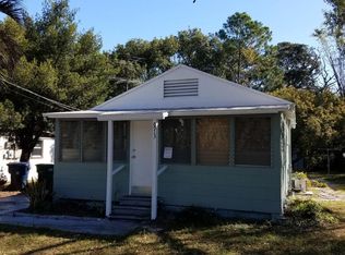 8913 N Willow Ave, Tampa, FL 33604
