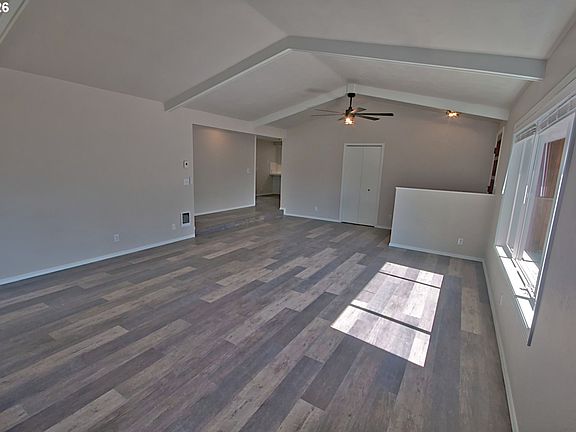 5th image of 6296 Thurston Rd