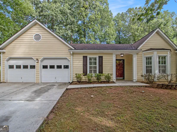 5318 Winslow Xing N, Lithonia, GA 30038