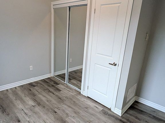 5th image of 44 Main St N #6