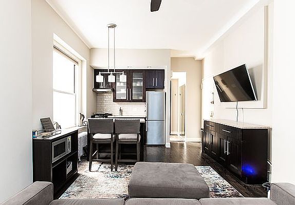2nd image of 66 Madison Ave APT 5J
