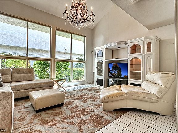 3rd image of 940 Vegas Valley Dr