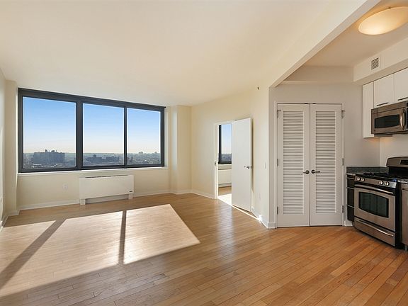 5th image of 230 Ashland Pl APT 27B