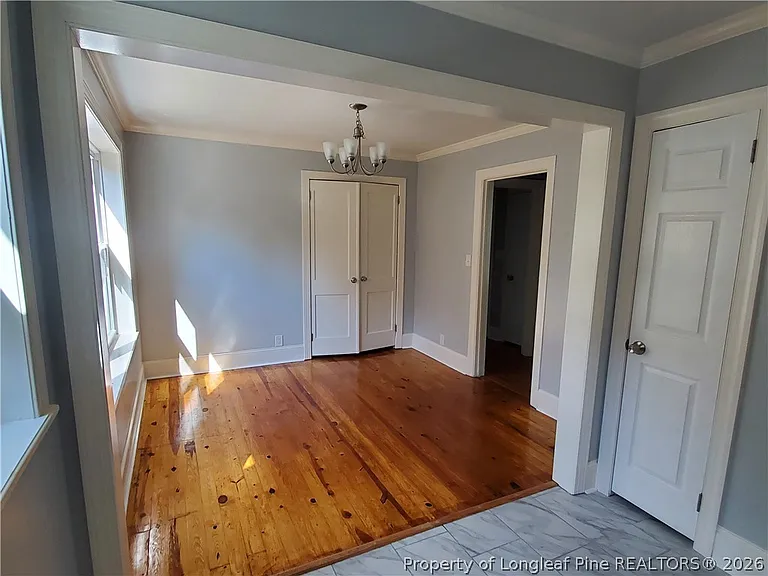 1015 Brook St — Photo 13