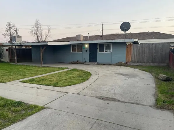 2326 E Hampton Way, Fresno, CA 93726