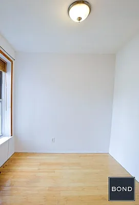 Rented by Bond New York | media 15